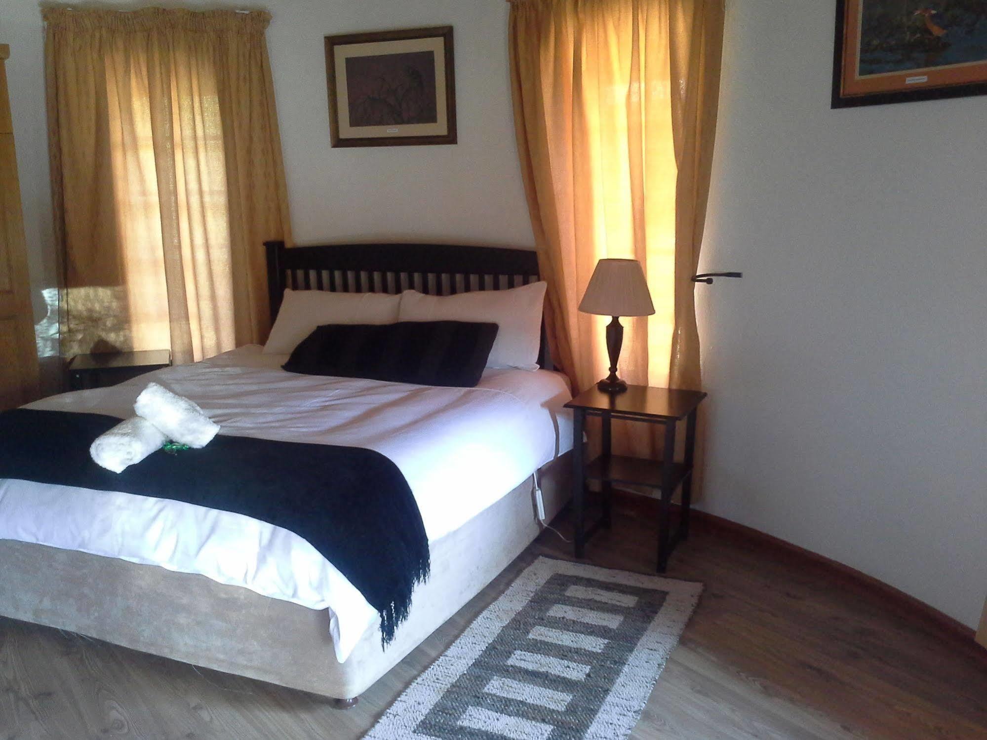 Bird Haven Guesthouse Hlotse Exterior foto